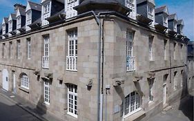 Bel Appartement Dans Petite Citee De Caractere